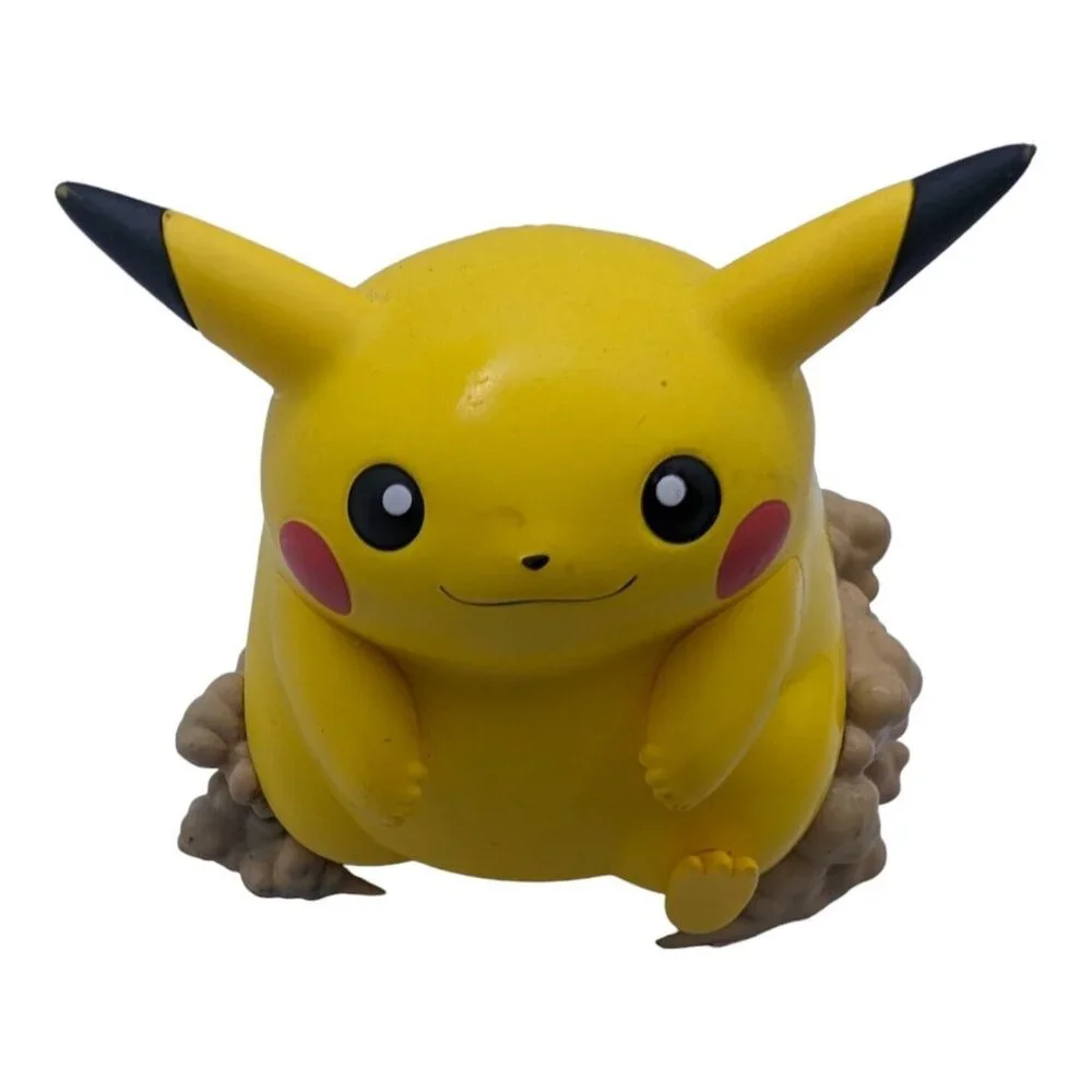 2021 Pokemon Pikachu VMAX Gigantamax Figure 3.5in READ